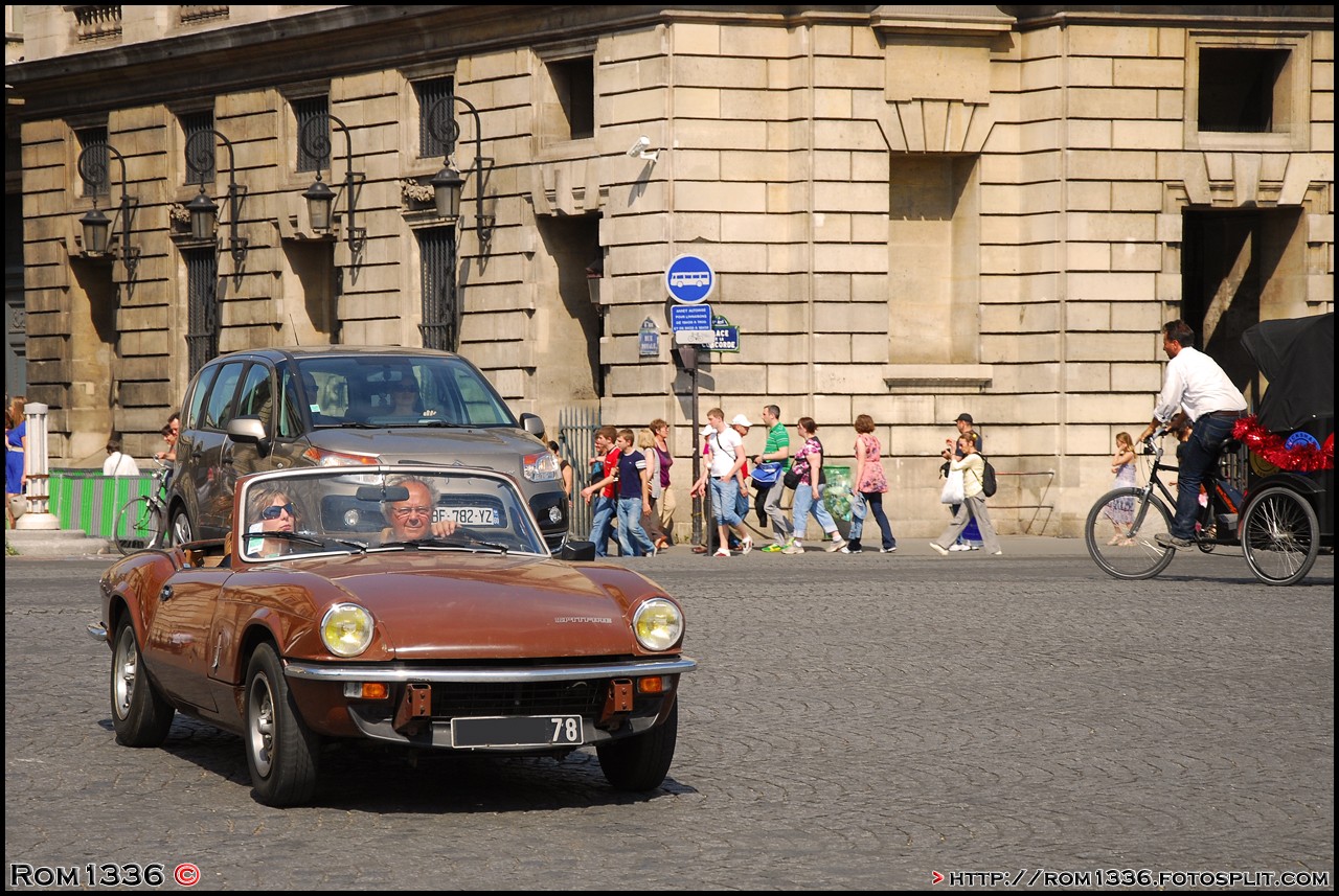 Triumph Spitfire - 05 - Spotting Paris - Galerie de Rom1336