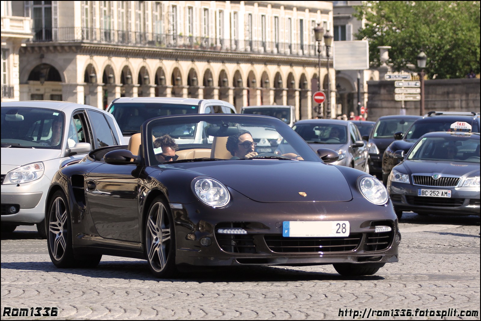 Porsche 911 Turbo Cabriolet (997) - 08 - Spotting Paris - Galerie de Rom1336