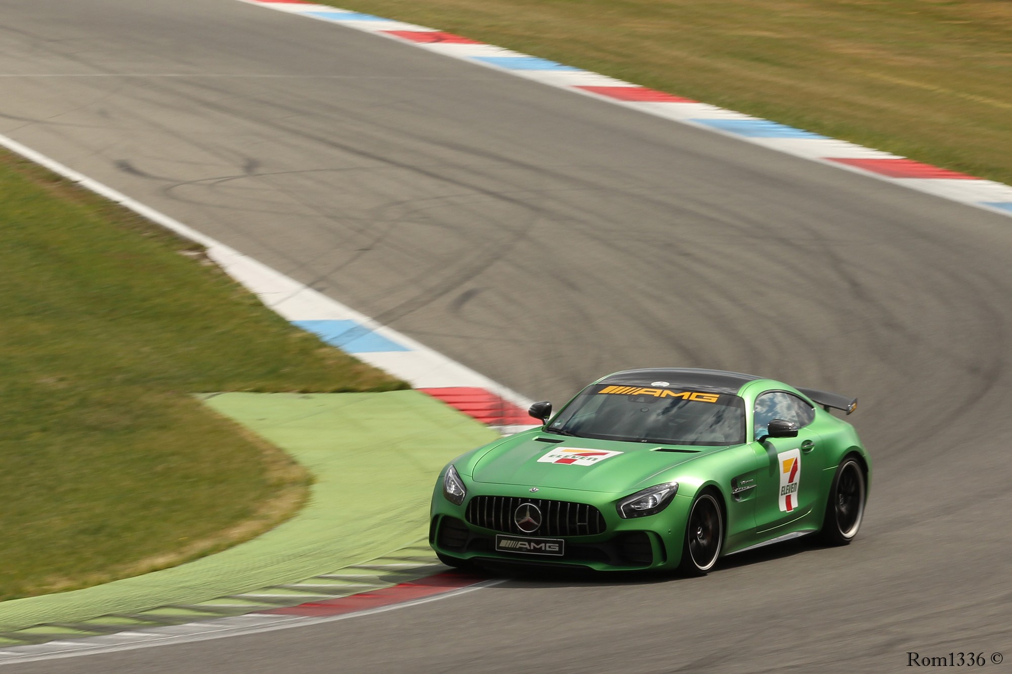 Mercedes AMG GT R - 06 - Vredestein Supercar Sunday - Galerie de Rom1336