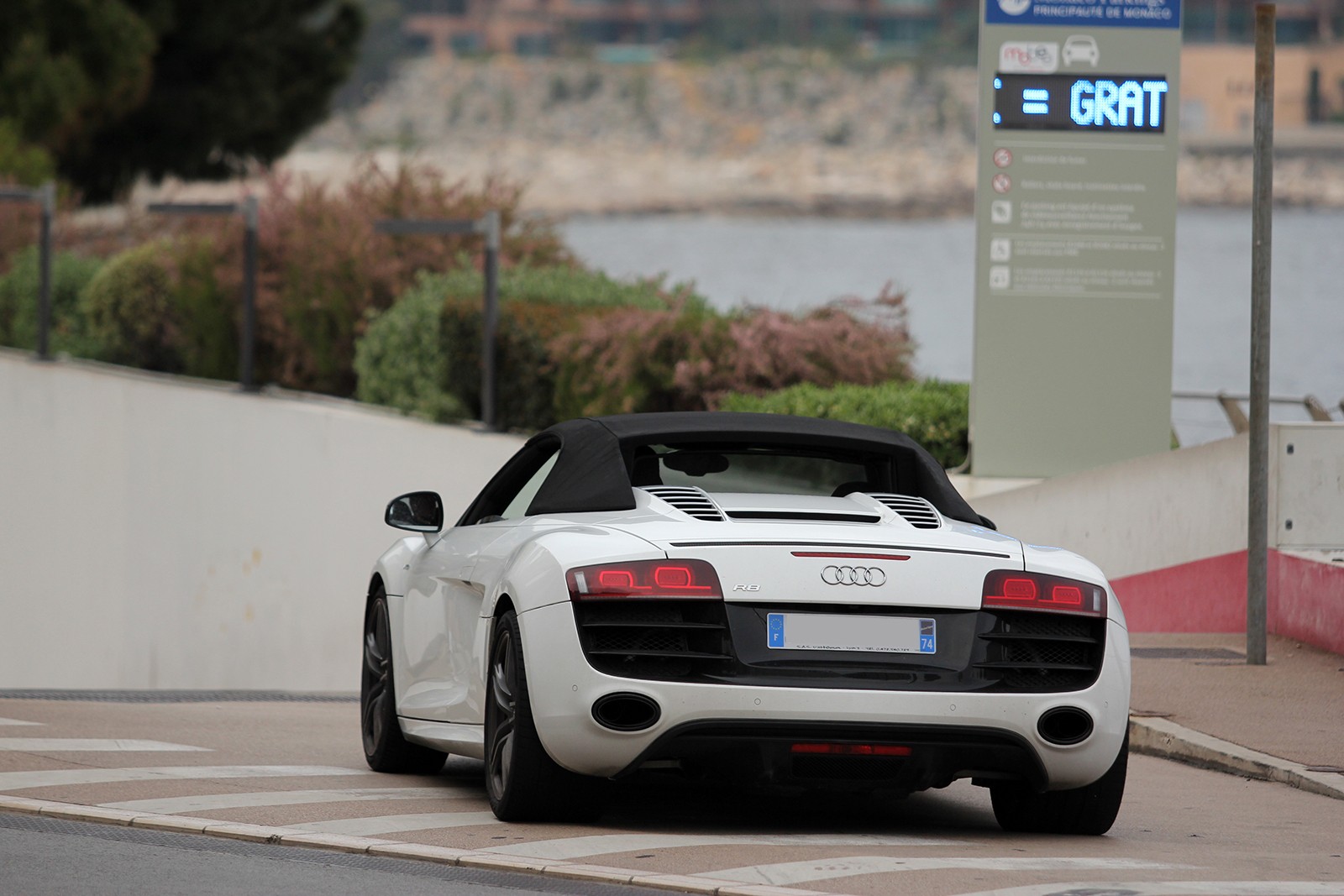 Audi R8 V10 Spyder - 04 - Top Marques Monaco - Galerie de Rom1336